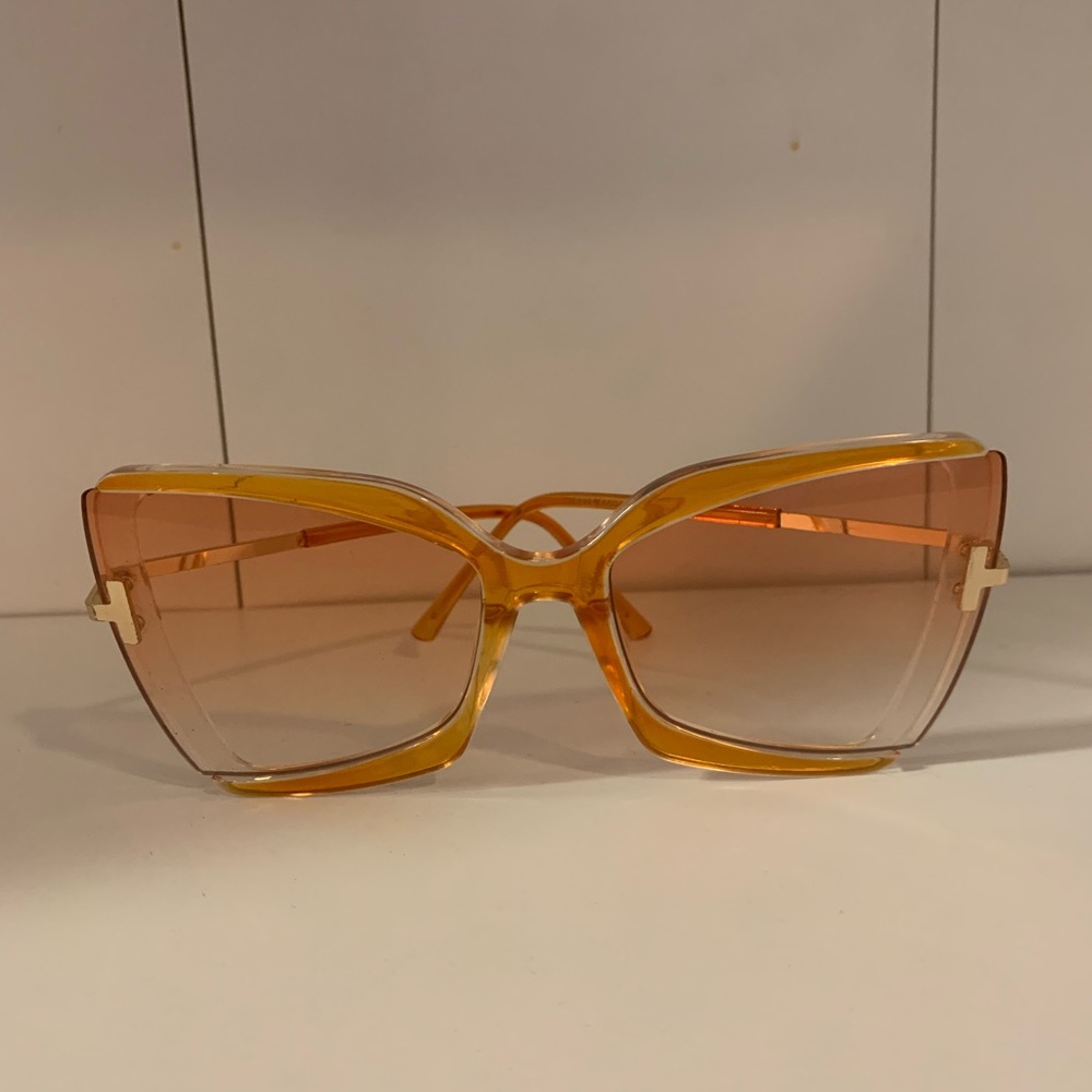 Oversized Orange Yellow and Gold Fashion Sunglasses!! - Picture 11 of 16